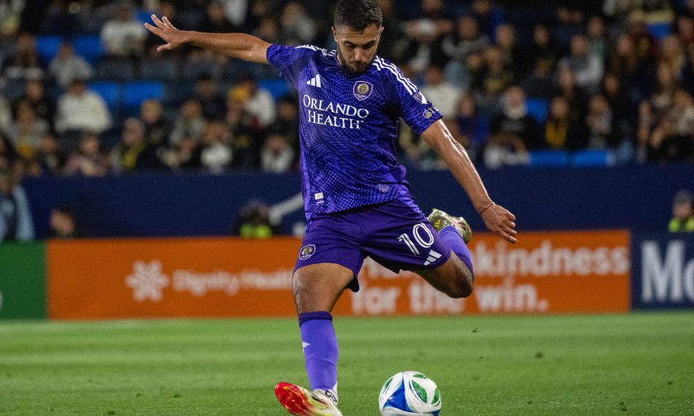 冠大戏增添 冠大戏增添